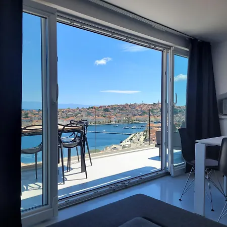Design Penthouse 5 Appartamento