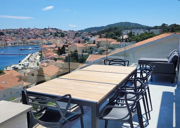 Апартаменты Design Penthouse 5